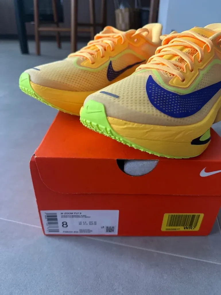 Used Nike Zoom Fly 6 bike — image 2 of 7
