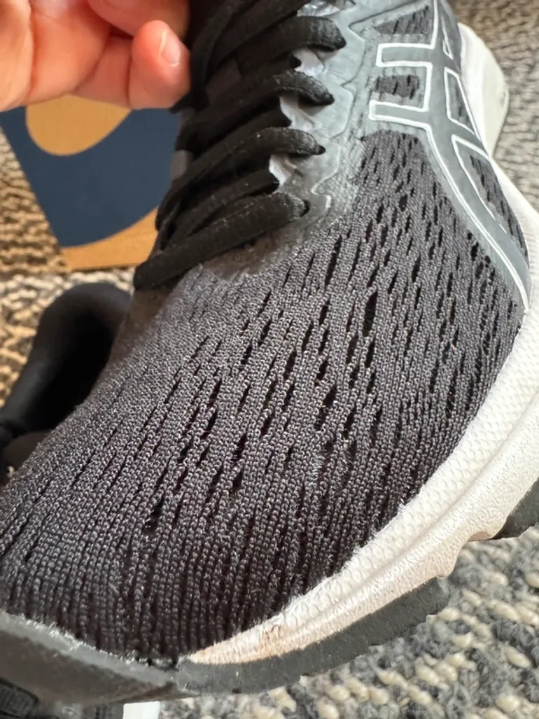 Used White GT-800 bike — image 11 of 13