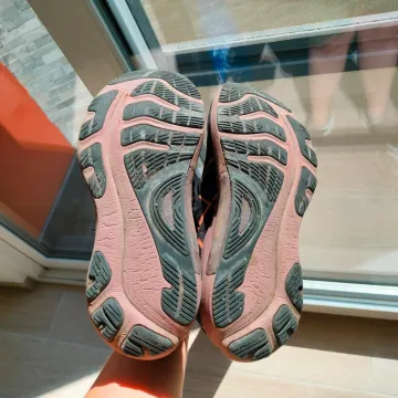 Used Asics Gel Kayano 32 bike — image 3 of 4
