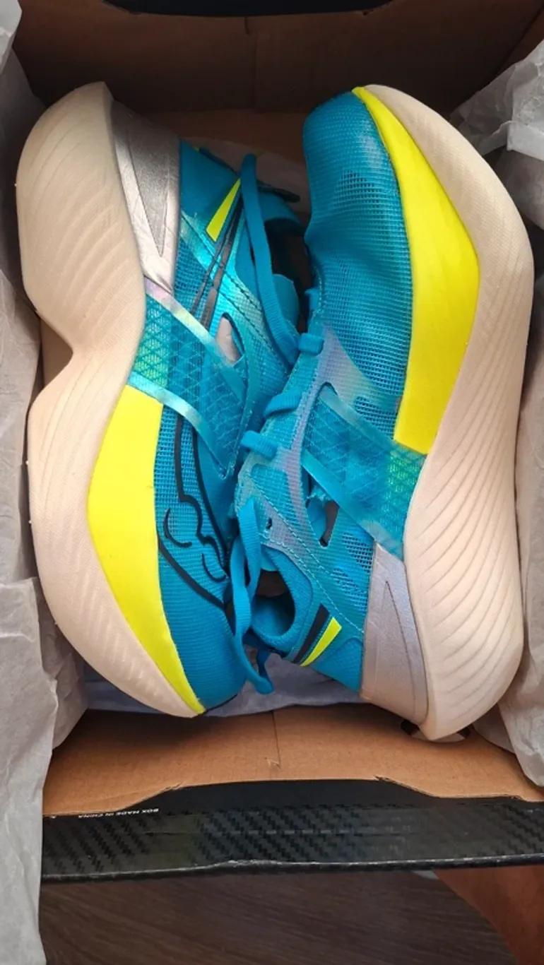Used Saucony Endorphin Elite bike — image 2 of 15