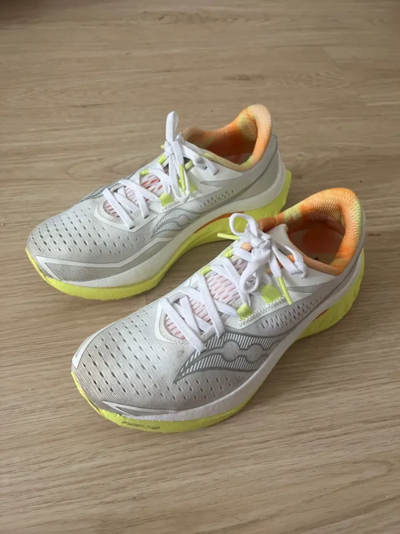 Brugt Saucony Endorphin Speed 4 Running Shoes