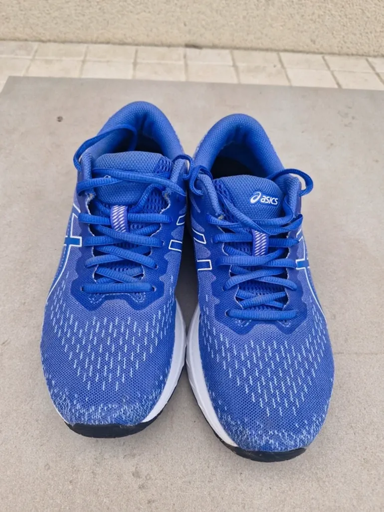 Used Asics Gel Kinjo bike — image 3 of 7