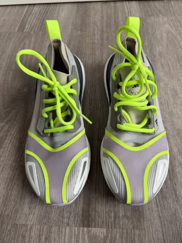 Used Adidas x Stella McCartney bike — image 2 of 4
