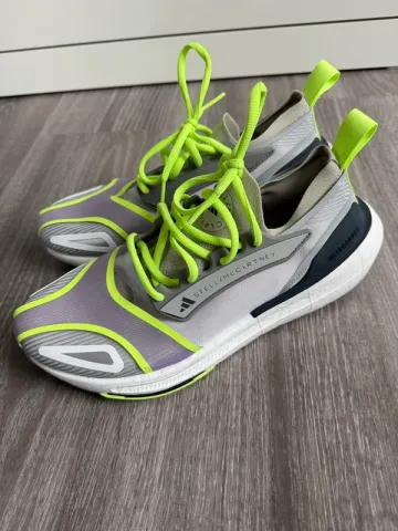 Used Adidas x Stella McCartney bike — image 1 of 4
