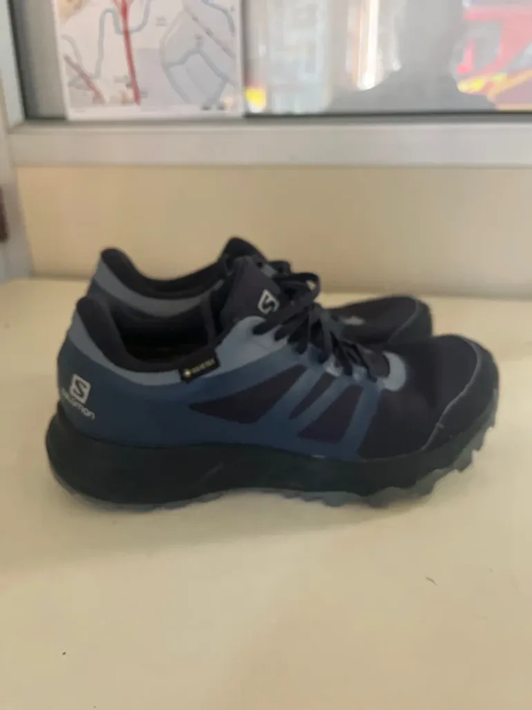 Używany Salomon Hiking Shoes bike — zdjęcie 1 z 7