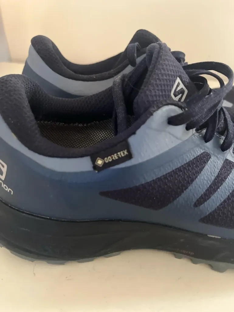 Używany Salomon Hiking Shoes bike — zdjęcie 2 z 7