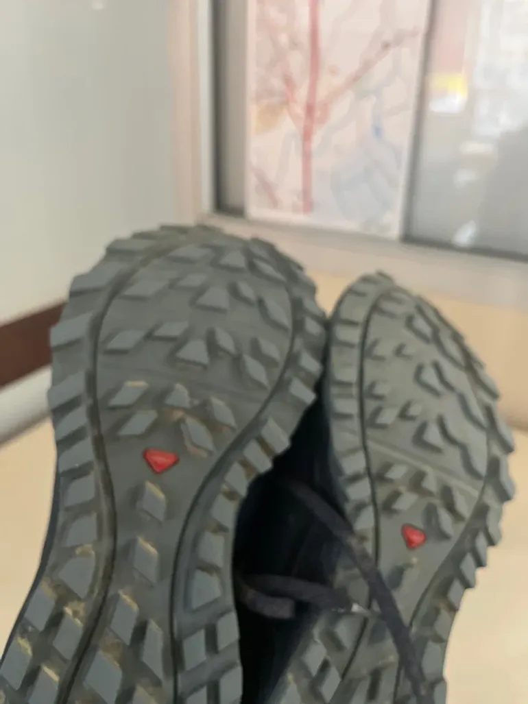 Używany Salomon Hiking Shoes bike — zdjęcie 7 z 7