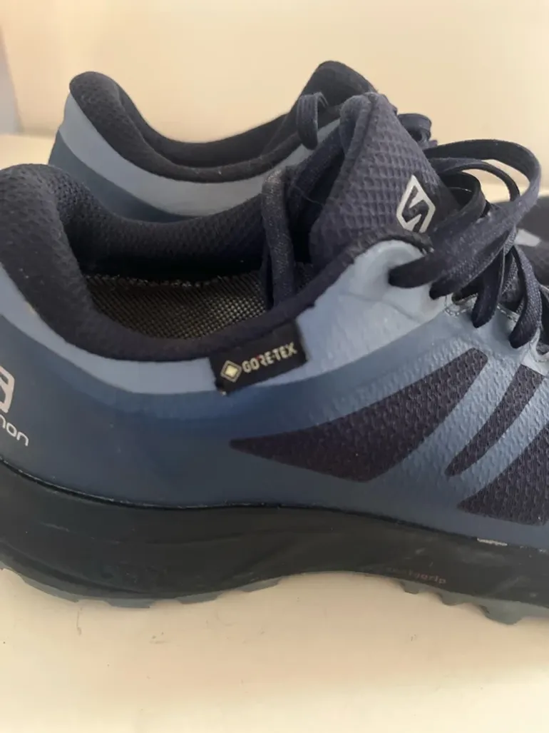Używany Salomon Hiking Shoes bike — zdjęcie 3 z 7
