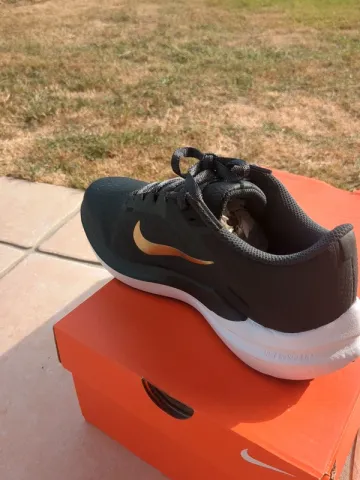 Used Nike Air Winflo 10 bike — image 5 of 7