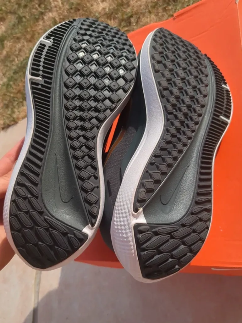 Used Nike Air Winflo 10 bike — image 3 of 7