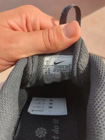 Used Nike Air Winflo 10 bike — image 2 of 7
