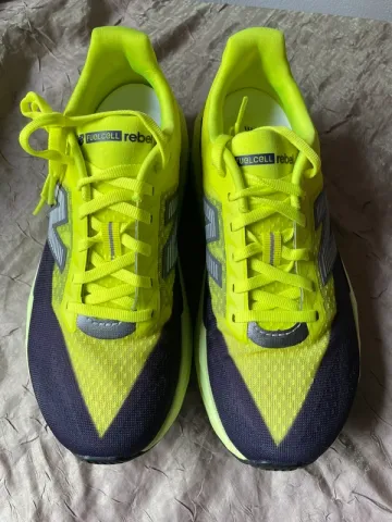 Używany New Balance FUELCELL REBEL V5 bike — zdjęcie 3 z 15