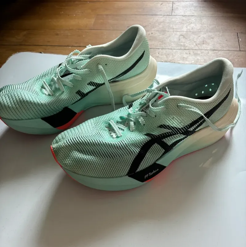Asics Metaspeed Sky Running Shoes usato