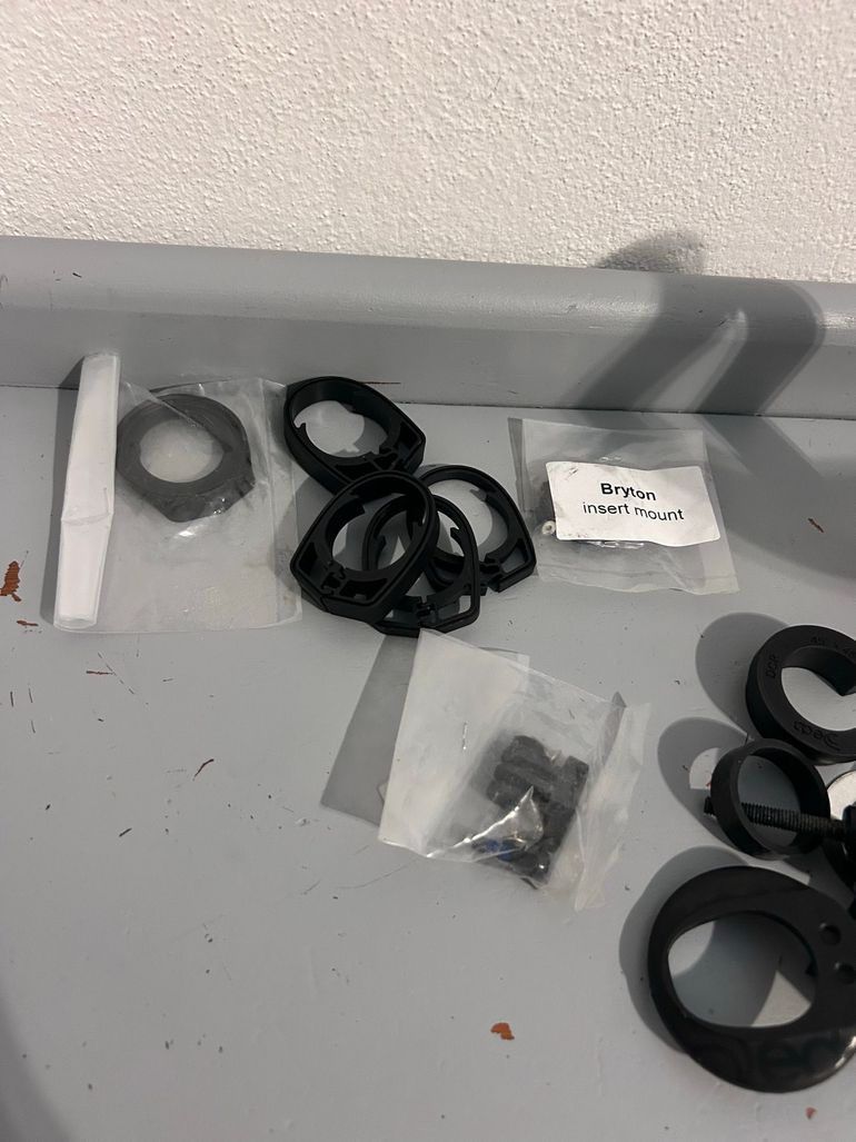 Used Deda Ala Nera Handlebar 2025 bike — image 8 of 11