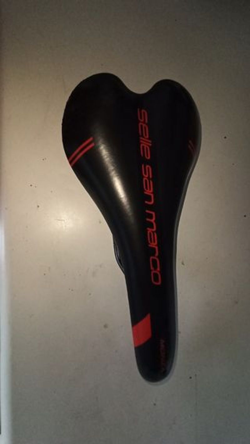 Brugt Selle San Marco Monza Saddles & Seatposts