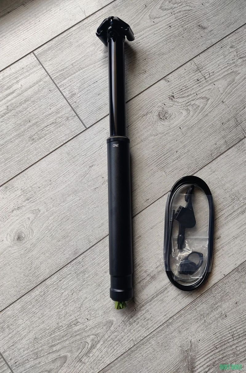 Używany Oneup V3 Dropper Post Saddles & Seatposts