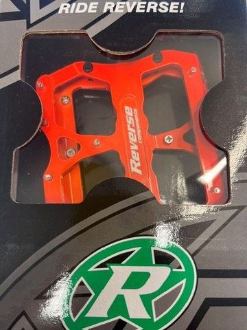 Used Reverse Components MTB Pedals bike — image 2 of 2
