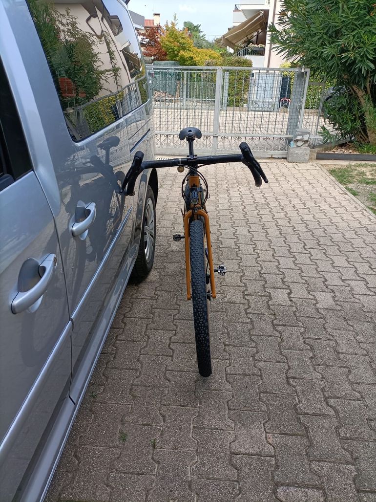 Son Wheel + Lights 2024 bike d'occasion — image 3 sur 3