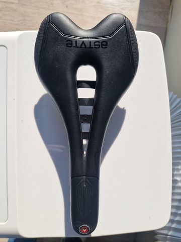 Brugt ASTUTE Mud Line VT Saddle bike — billede 1 af 3