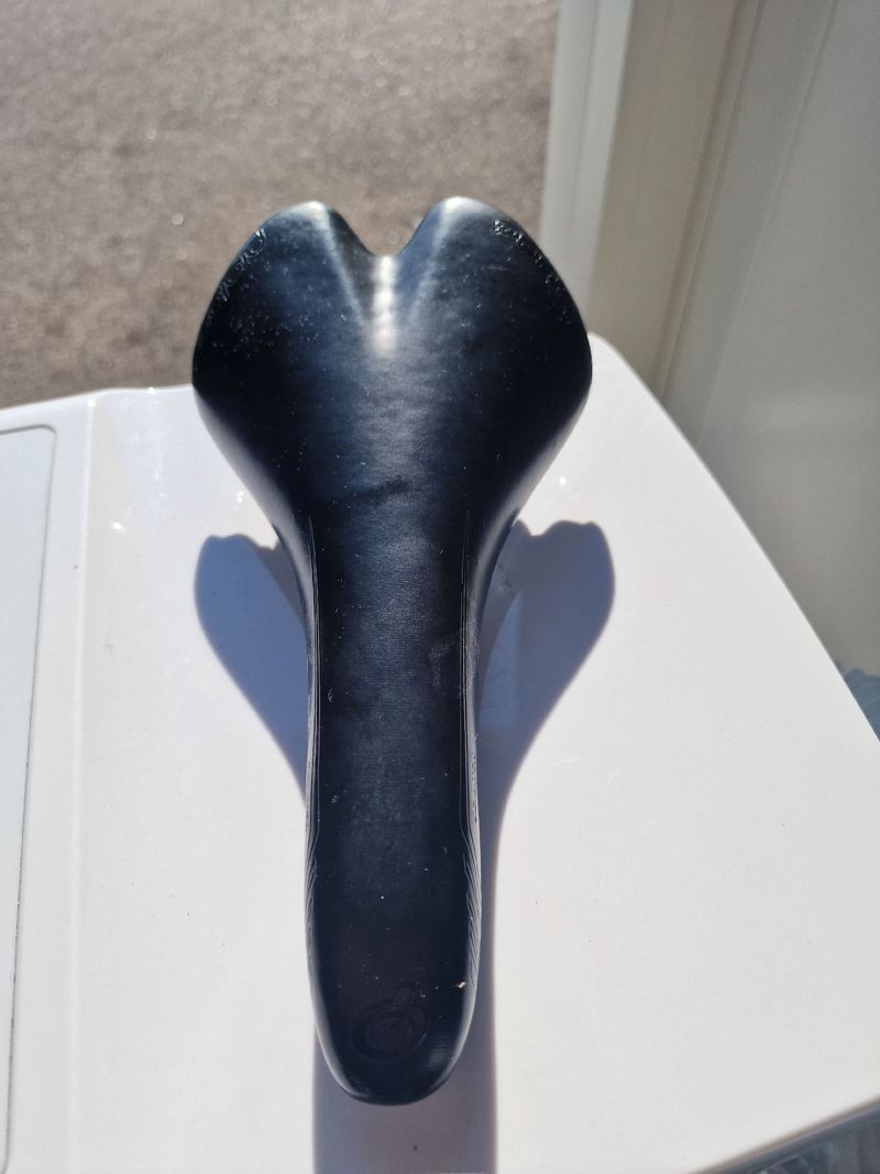 Used Prologo Scratch Saddles & Seatposts