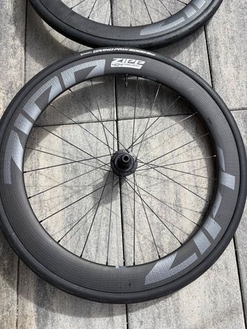 Použité Zipp 404 Firecrest 2026 bike — obrázek 2 z 4