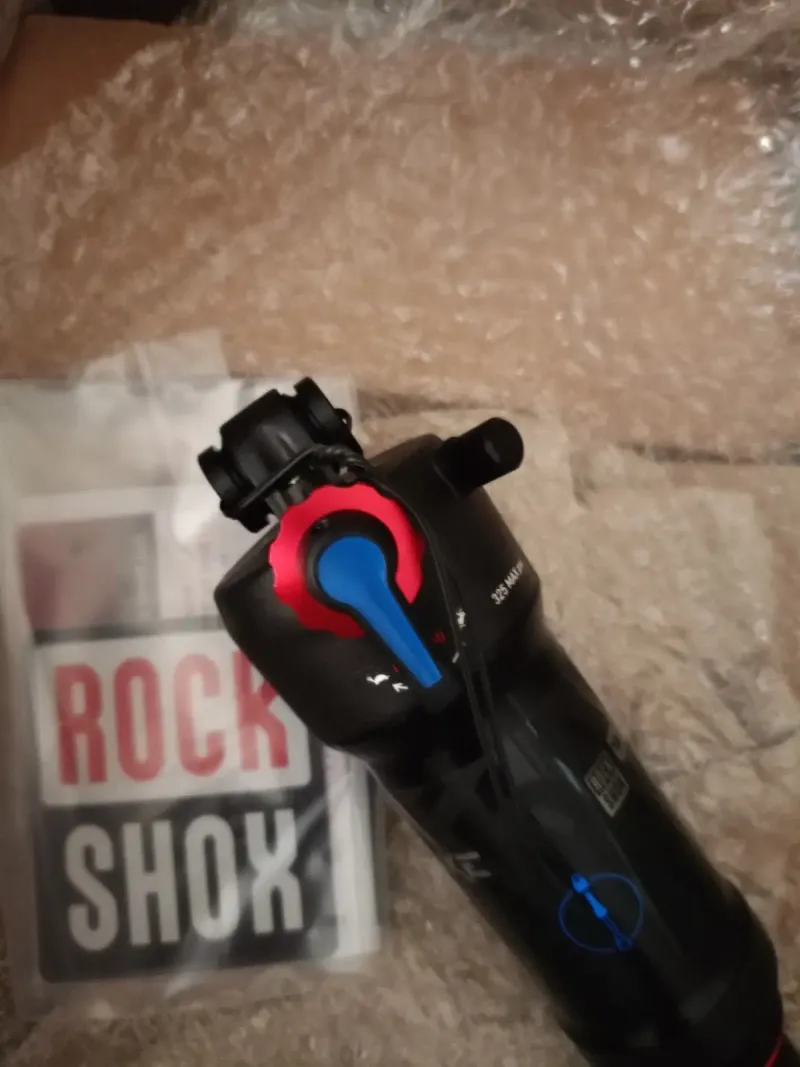 Used RockShox Deluxe Select+ DebonAir 2026 Rear Suspension
