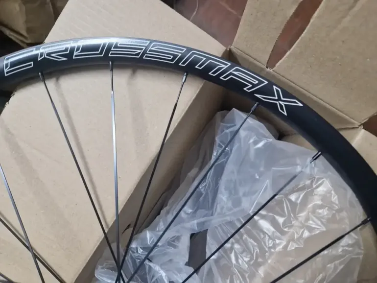 Mavic Crossmax 29" Boost Microspline 12 Speed 2026 bike d'occasion — image 9 sur 9