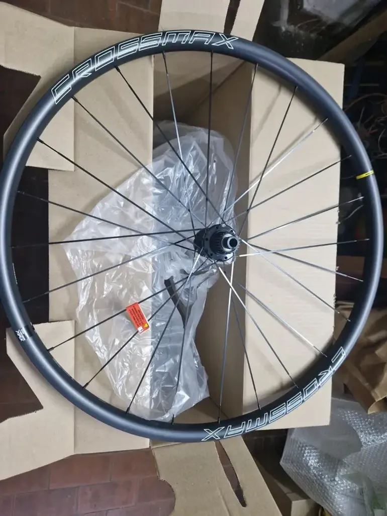 Mavic Crossmax 29" Boost Microspline 12 Speed 2026 bike d'occasion — image 8 sur 9