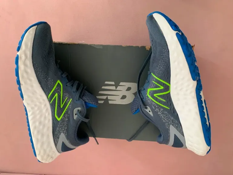 Tweedehands New Balance Fresh Foam EVOZ v2 bike — afbeelding 12 van 15