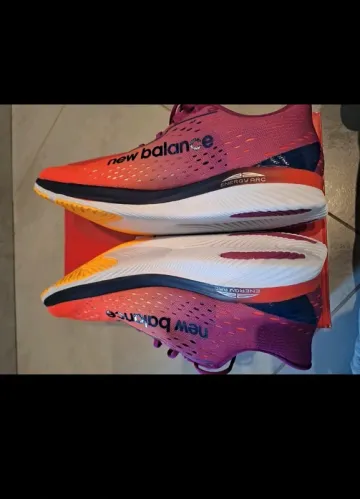Tweedehands New Balance FuelCell SuperComp bike — afbeelding 6 van 7