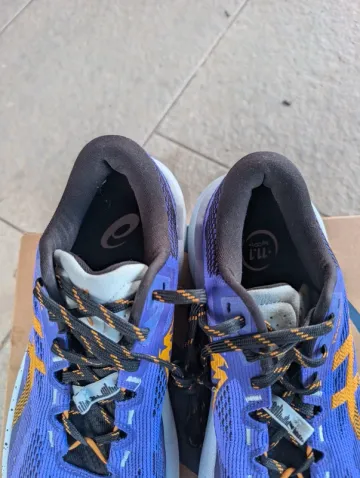 Tweedehands Asics Trabuco 14 bike — afbeelding 2 van 5
