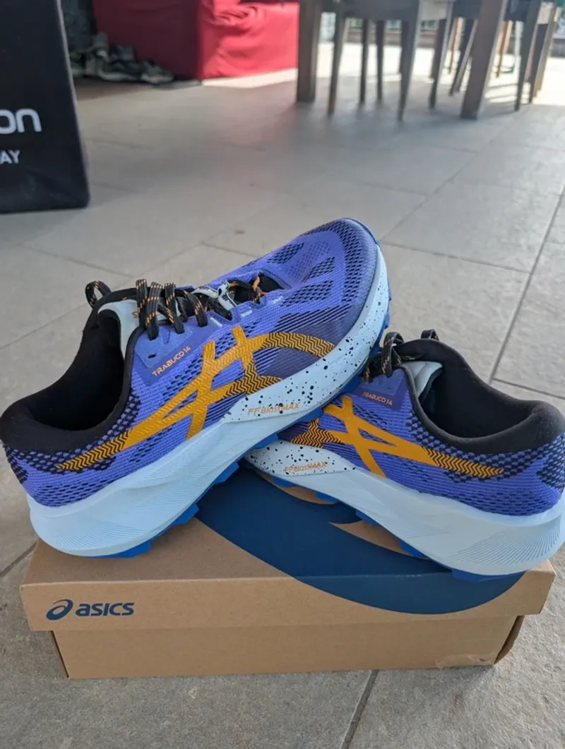 Tweedehands Asics Trabuco 14 Running Shoes