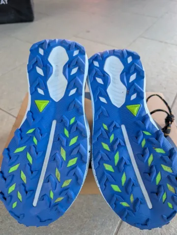 Tweedehands Asics Trabuco 14 bike — afbeelding 3 van 5