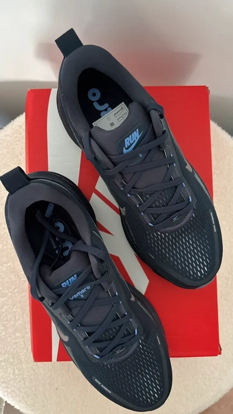 Tweedehands Nike Vomero 18 bike — afbeelding 2 van 7