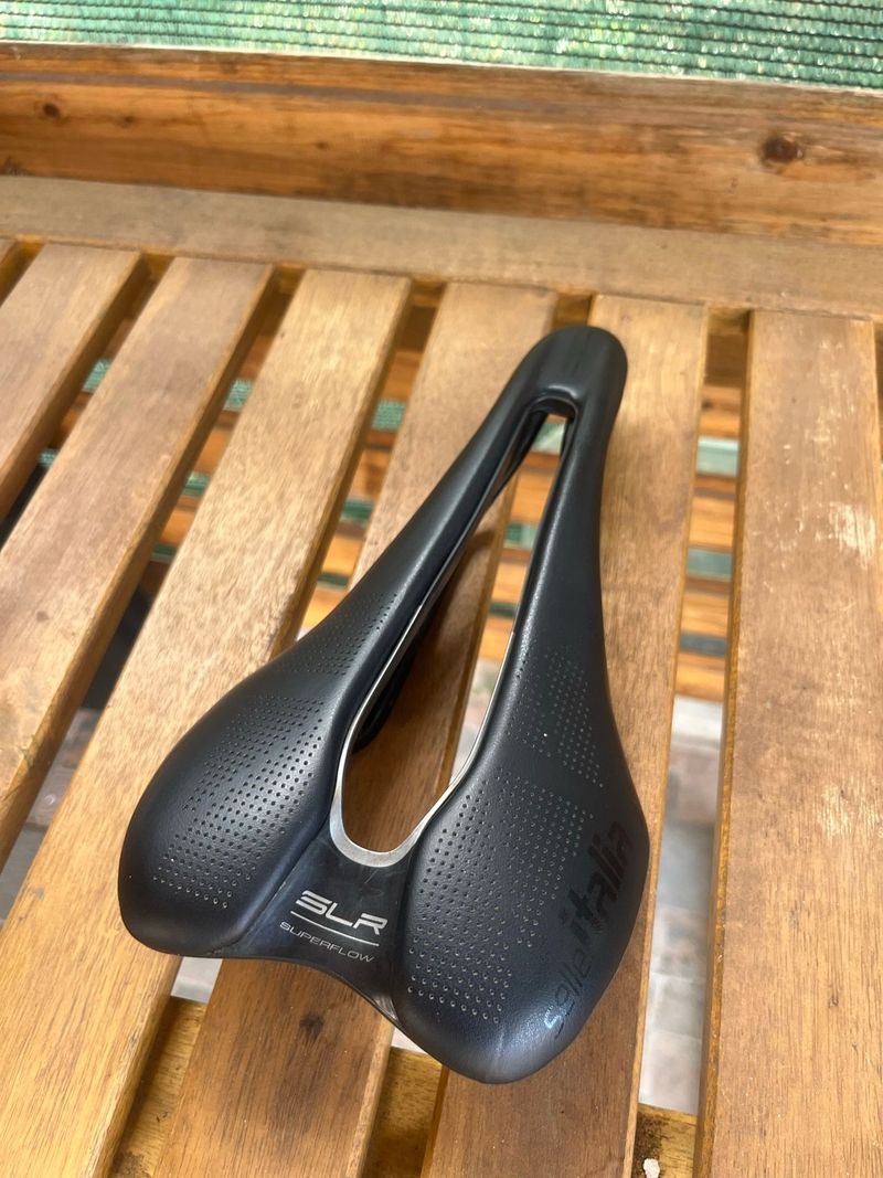 Używany Selle Italia SLR Super Flow Boost Saddles & Seatposts