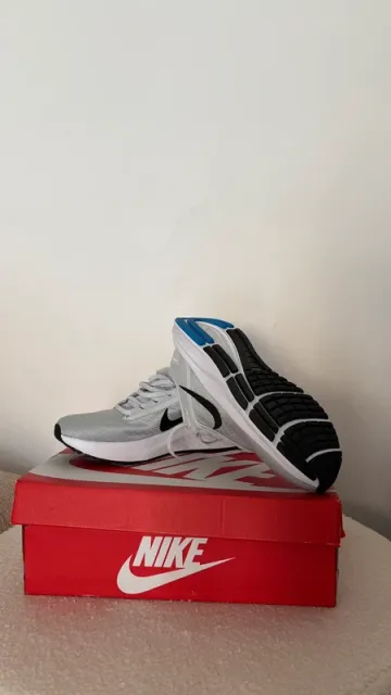 Used Nike Air Zoom Structure 24 bike — image 3 of 6