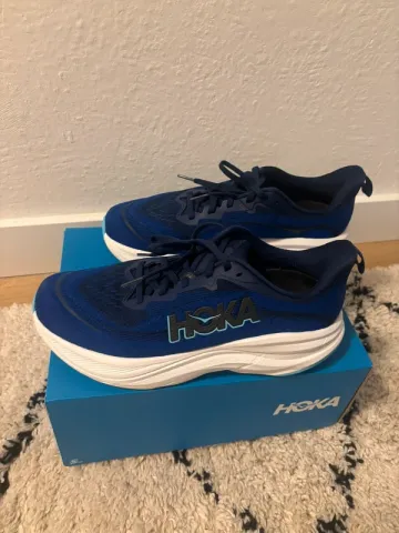 Used Hoka Skyflow bike — image 2 of 6