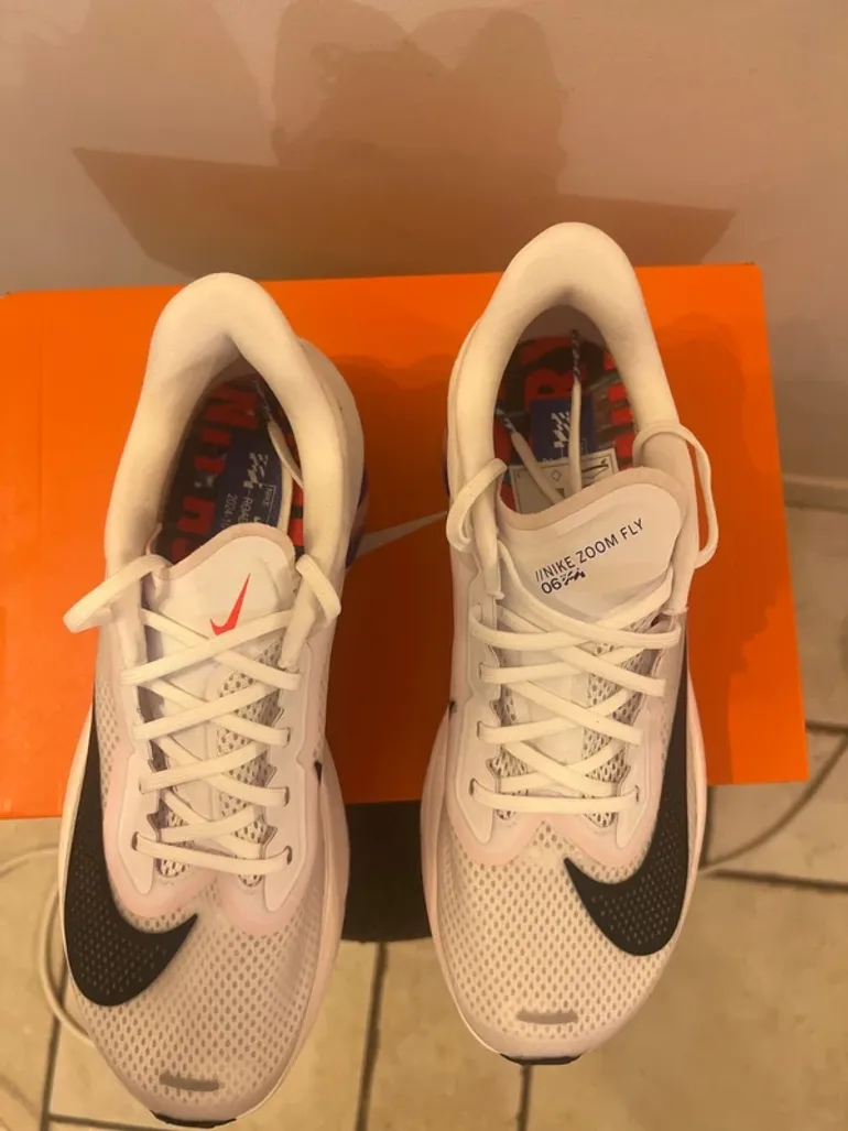Used Nike Zoom Fly 6 bike — image 4 of 8