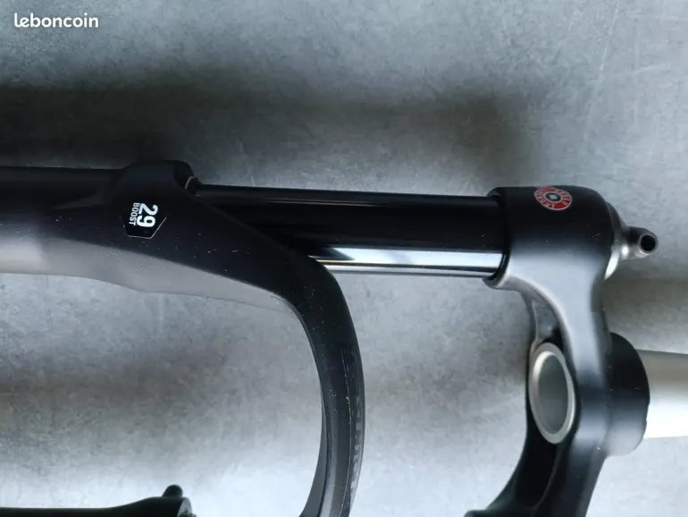 Gebrauchtes Sr Suntour Raidon bike — Bild 6 von 7