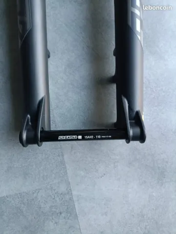 Gebrauchtes Sr Suntour Raidon bike — Bild 2 von 7