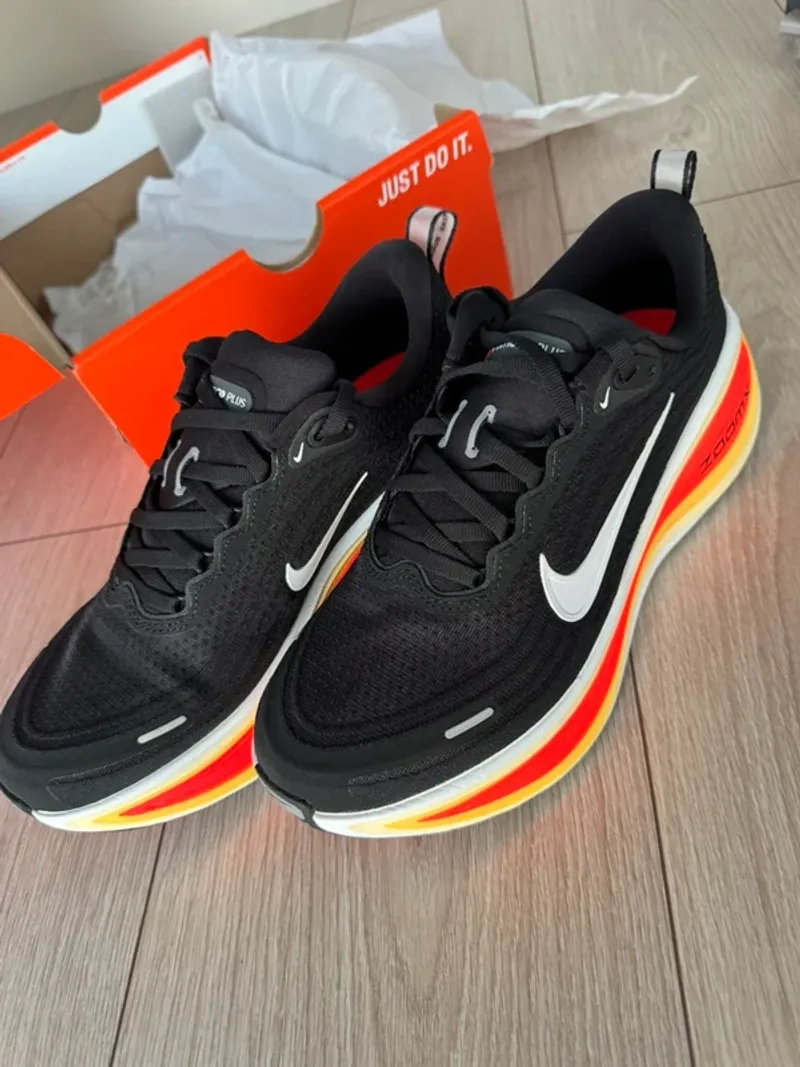 Gebrauchtes Nike Zoom Vomero 18 Plus Running Shoes