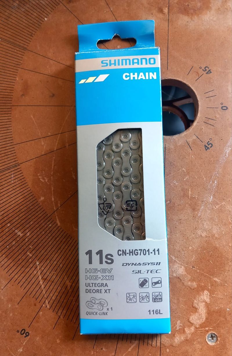 Tweedehands Shimano CN-HG701 11-Speed Chain 2025 Drivetrain & Pedals