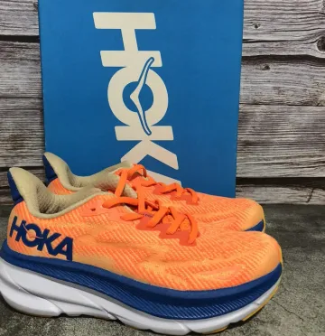 Used Hoka Clifton 9 bike — image 3 of 4