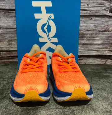 Used Hoka Clifton 9 bike — image 1 of 4