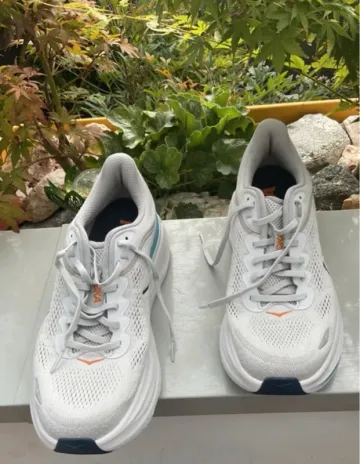 Used Hoka Running Shoes bike — image 3 of 6