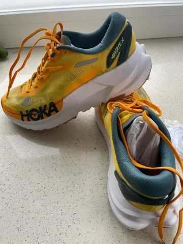 Used Hoka Mafate X bike — image 2 of 4