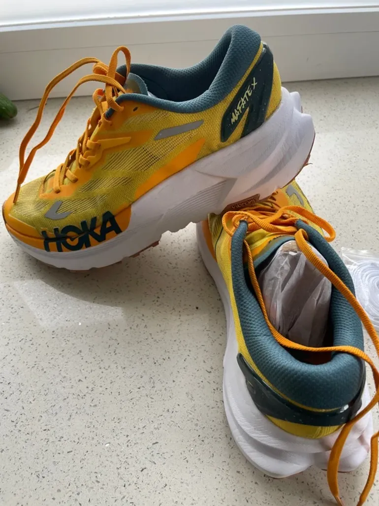 Used Hoka Mafate X bike — image 2 of 4