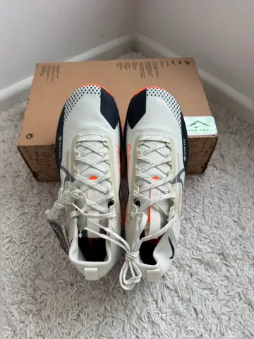 Pegasus Nike React Trail 4 GTX V2 bike d'occasion — image 6 sur 10