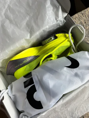 Used Nike Alphafly 1 bike — image 11 of 11