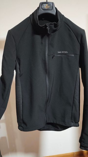 Van Rysel Thermal Softshell Cycling Jacket bike d'occasion — image 1 sur 7